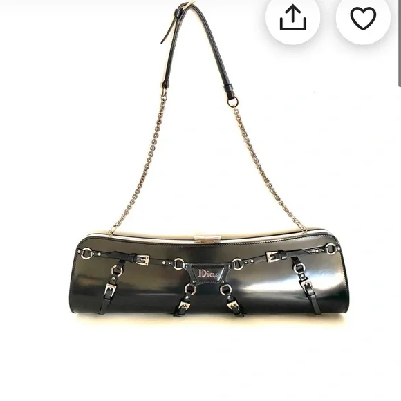 100% Authentic Vintage Christian Dior patent leather shoulder or clutch bag. - Picture 2 of 10